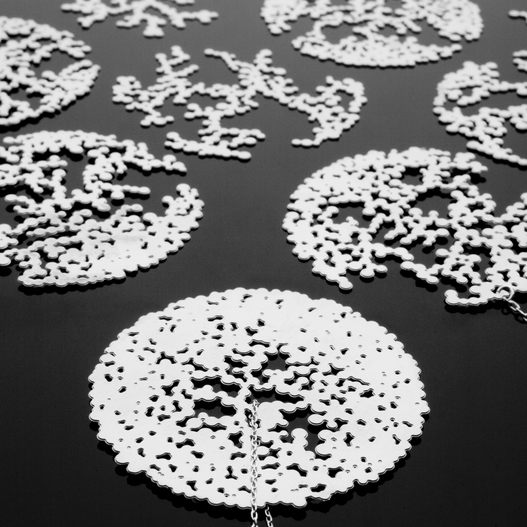 20080127-nervous04_large