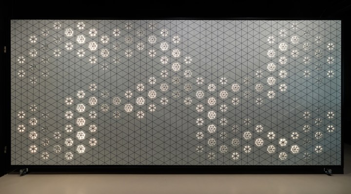 Philips Luminous Patterns - Parametric Flowers - 01