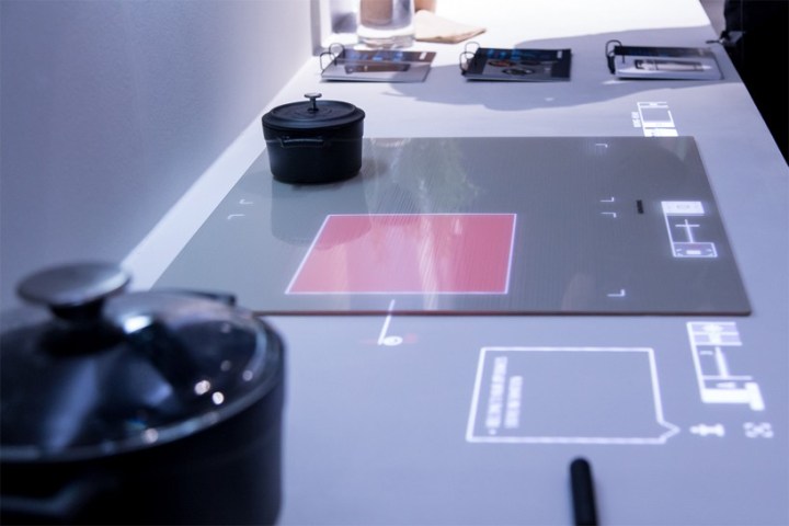 grundig-connected-home-ifa-designboom-13-818x546