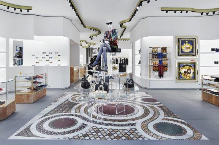 versace-store-berlin_interior_1