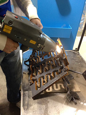 esr-laser-img_0751x-300x400